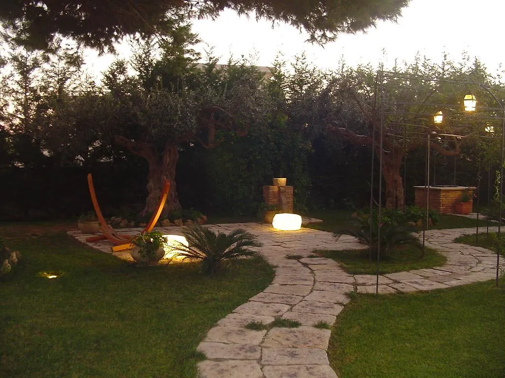 Casale Due Pini Bed and Breakfast Trapani